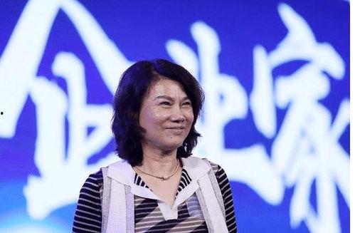 董明珠背景,从销售员到格力掌门人，传奇女性的商业征程