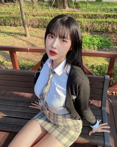 台湾短发女网红