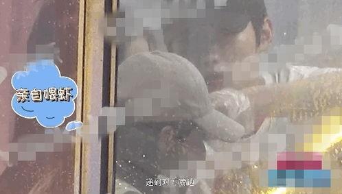 邢昭林吃饭的照片,镜头下的悠闲用餐瞬间